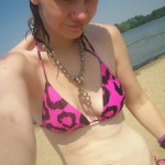 082411-blondiebroken-6